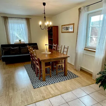 King Size Apartman Pension Monika Apartment
